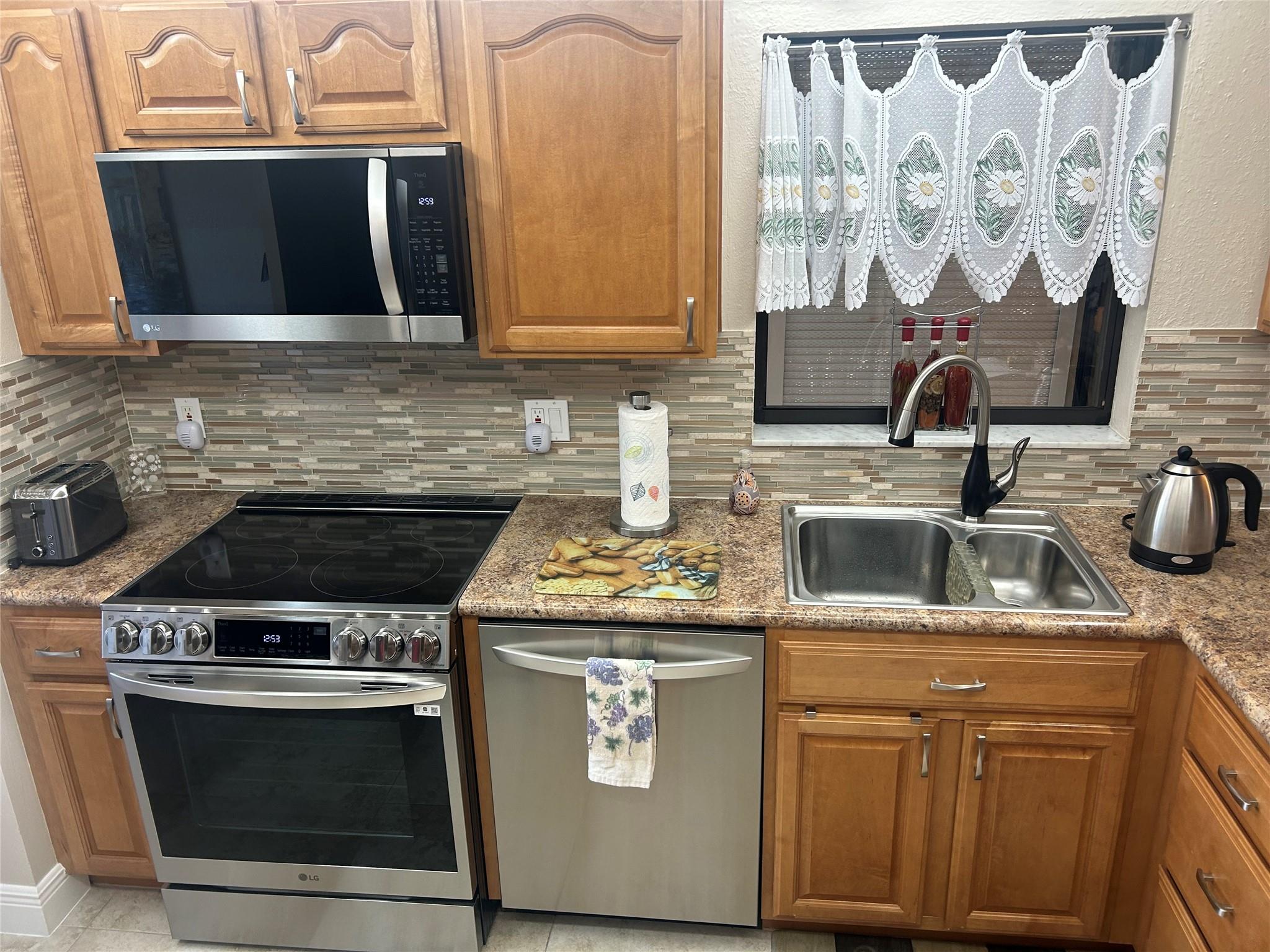 3650 Environ Blvd 401