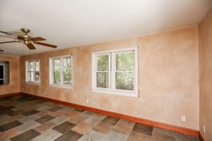 PINEAPPLE BLUFF - Residential