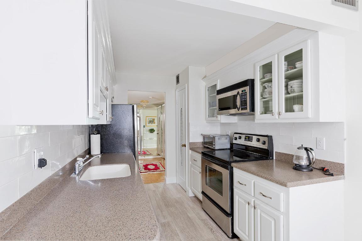 Portofino South Condo - Residential Lease