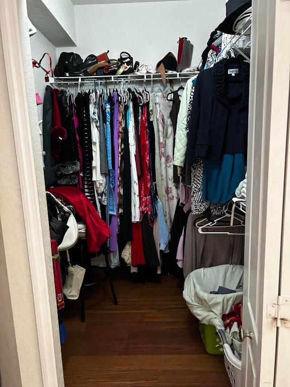 RESIDENCES AT LEGACY PLACE CONDO - Residential Lease