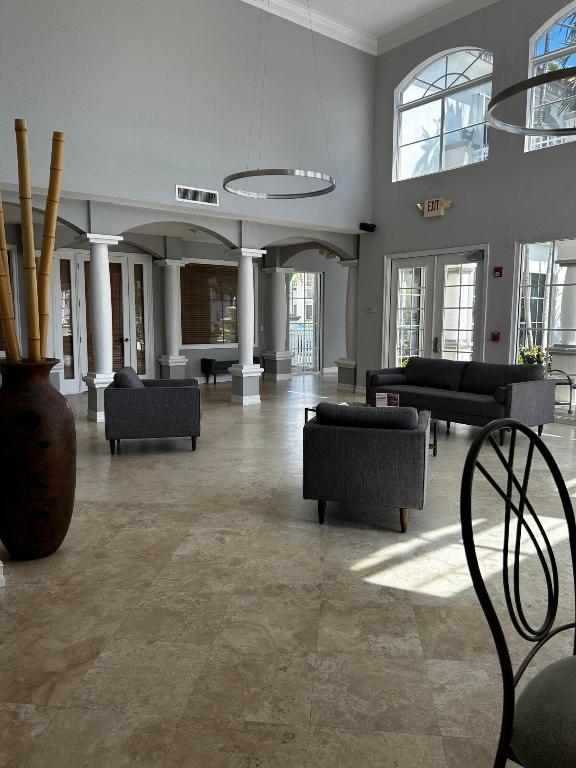 RESIDENCES AT LEGACY PLACE CONDO - Residential Lease