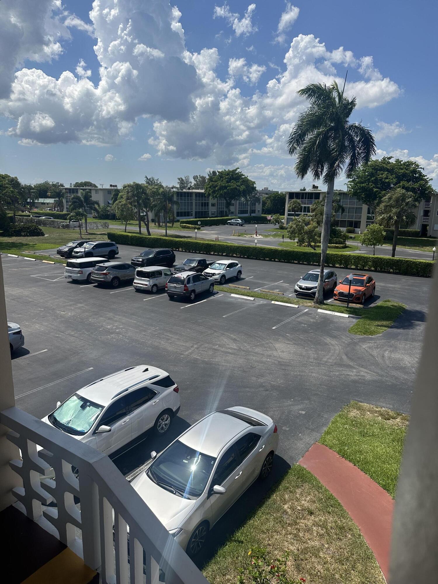 2812 S Garden Dr 304