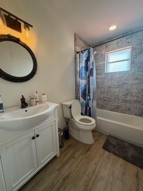 FALCONS LEA PATIO - Residential Lease