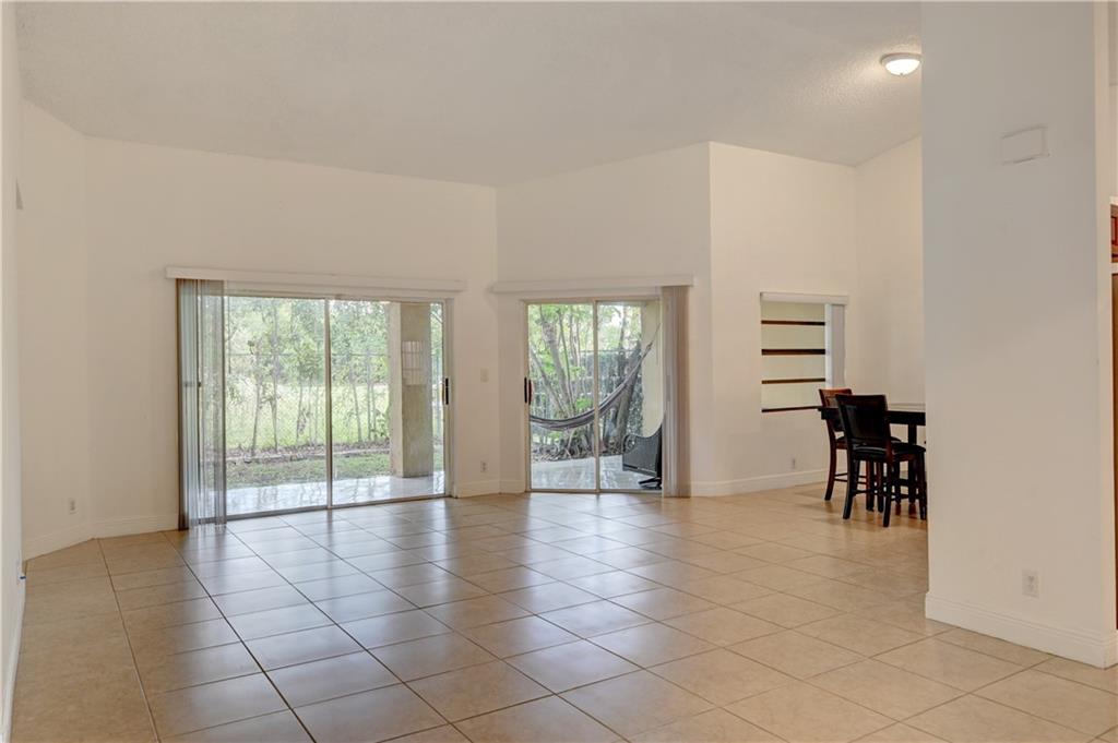 Coral Spgs Village - Residential