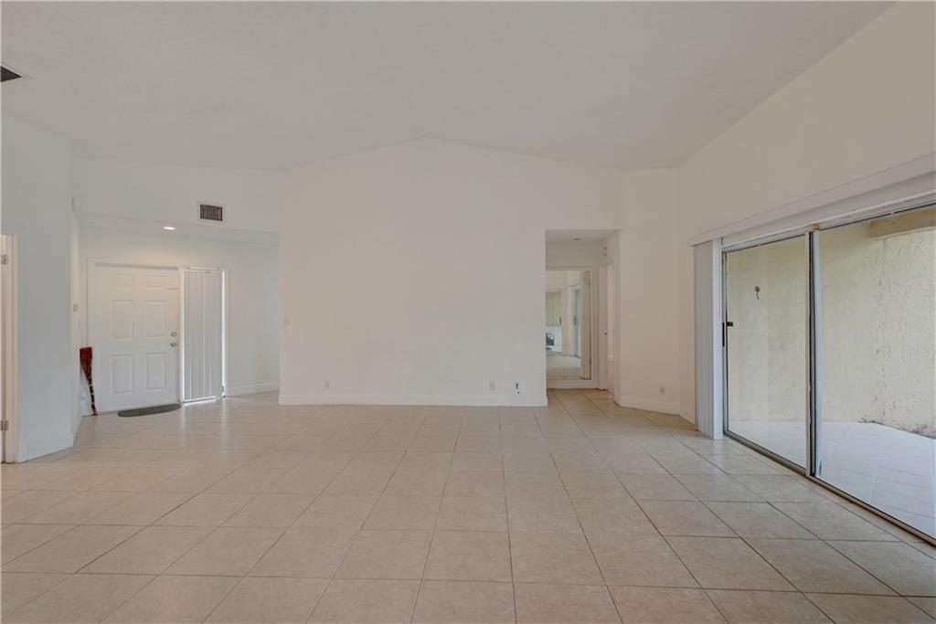 Coral Spgs Village - Residential