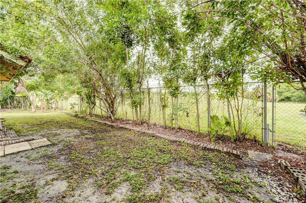 Coral Spgs Village - Residential