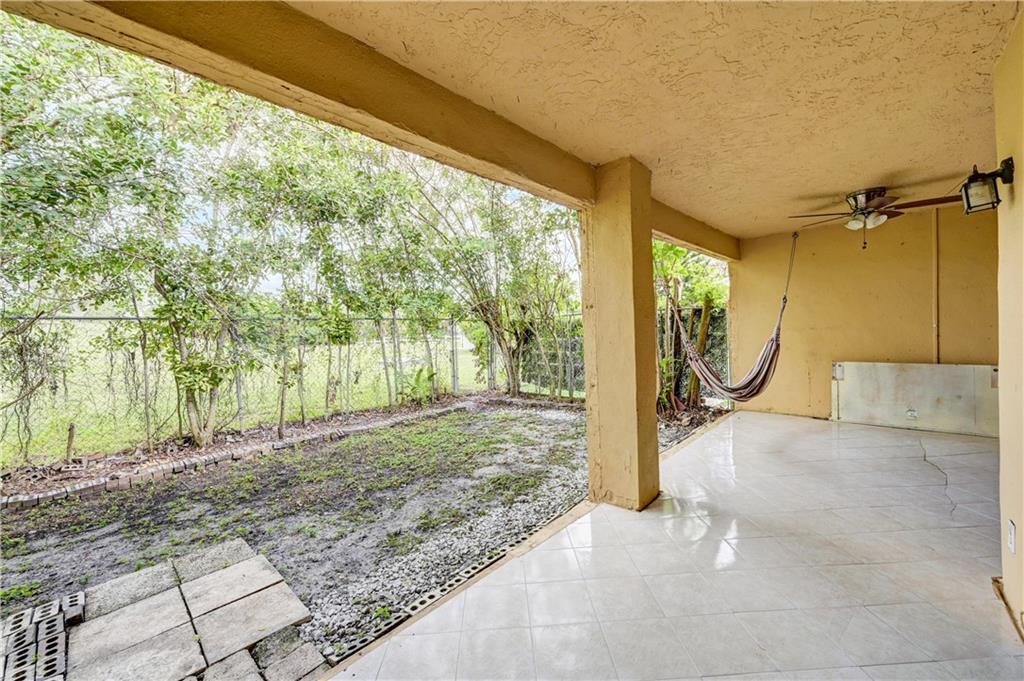 Coral Spgs Village - Residential