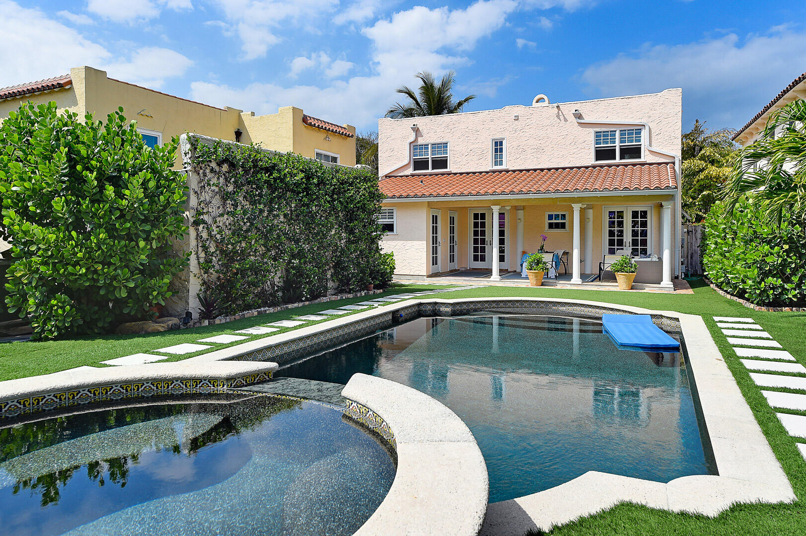 PROSPECT PARK SOUTH - Residential