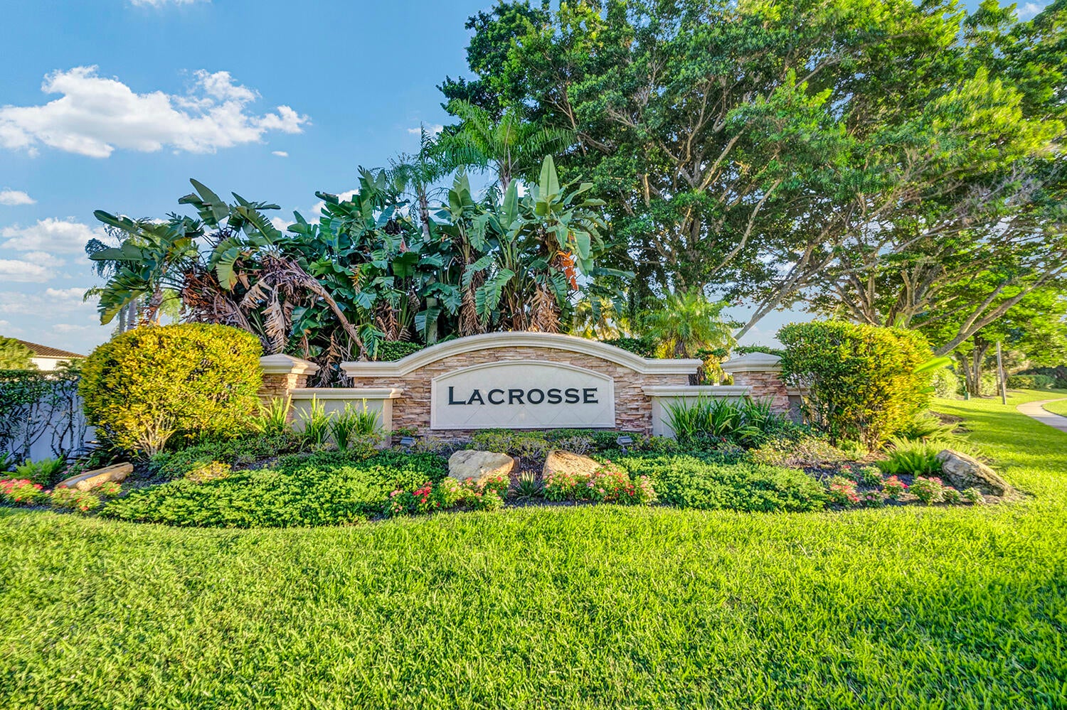 10580 PEBBLE COVE Lane