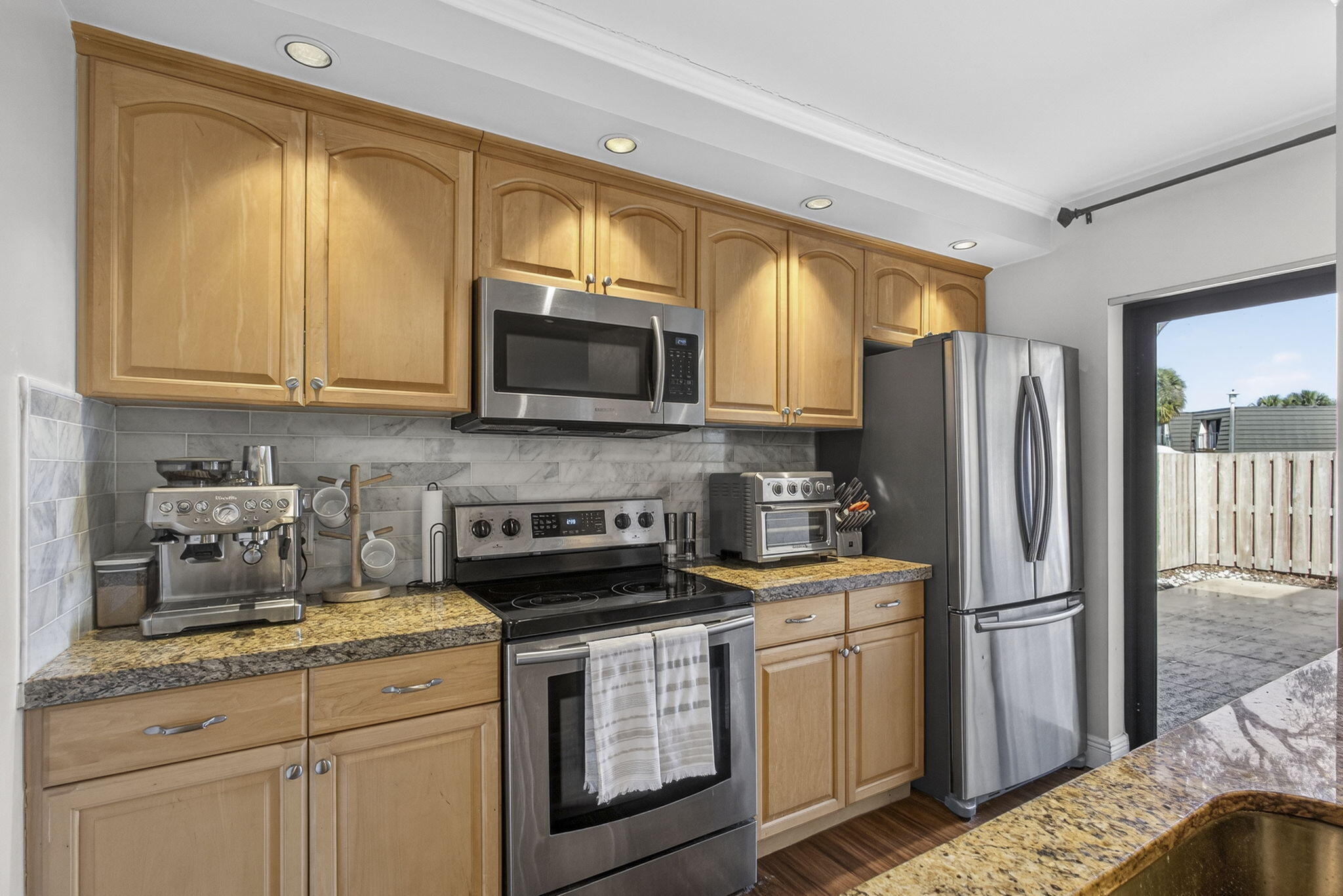 VILLAGE OF SANDALWOOD LAKES 1 - Residential