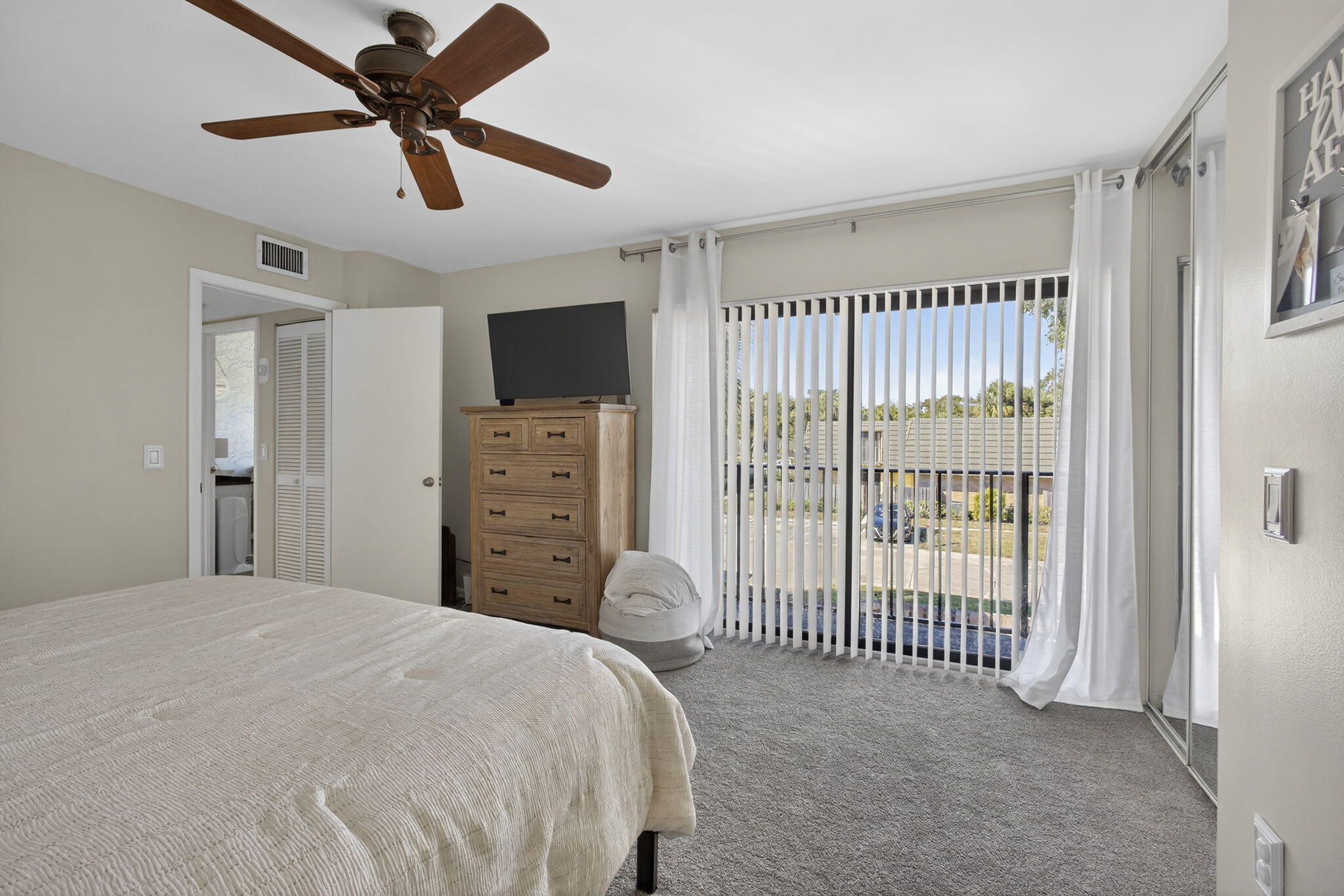 VILLAGE OF SANDALWOOD LAKES 1 - Residential