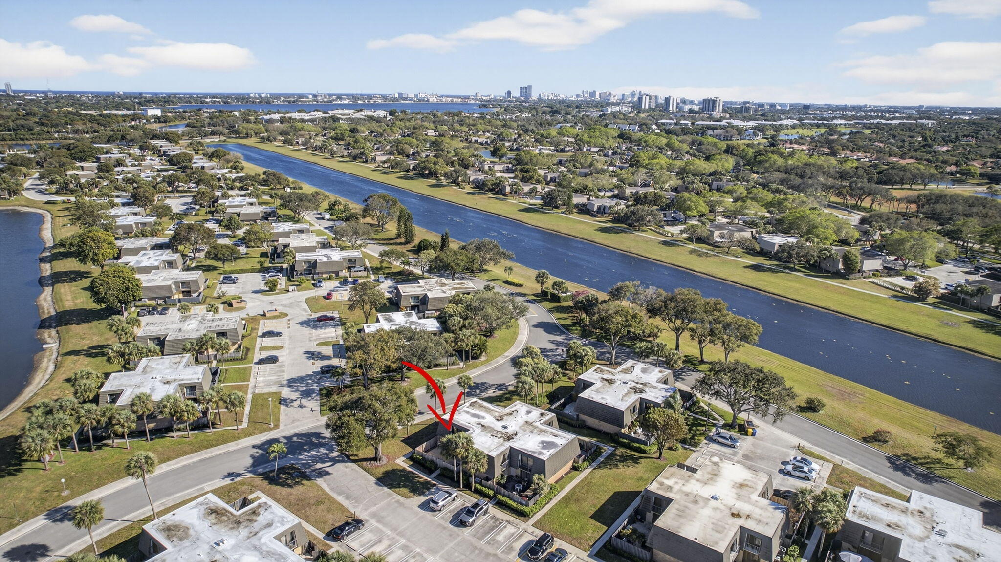 VILLAGE OF SANDALWOOD LAKES 1 - Residential
