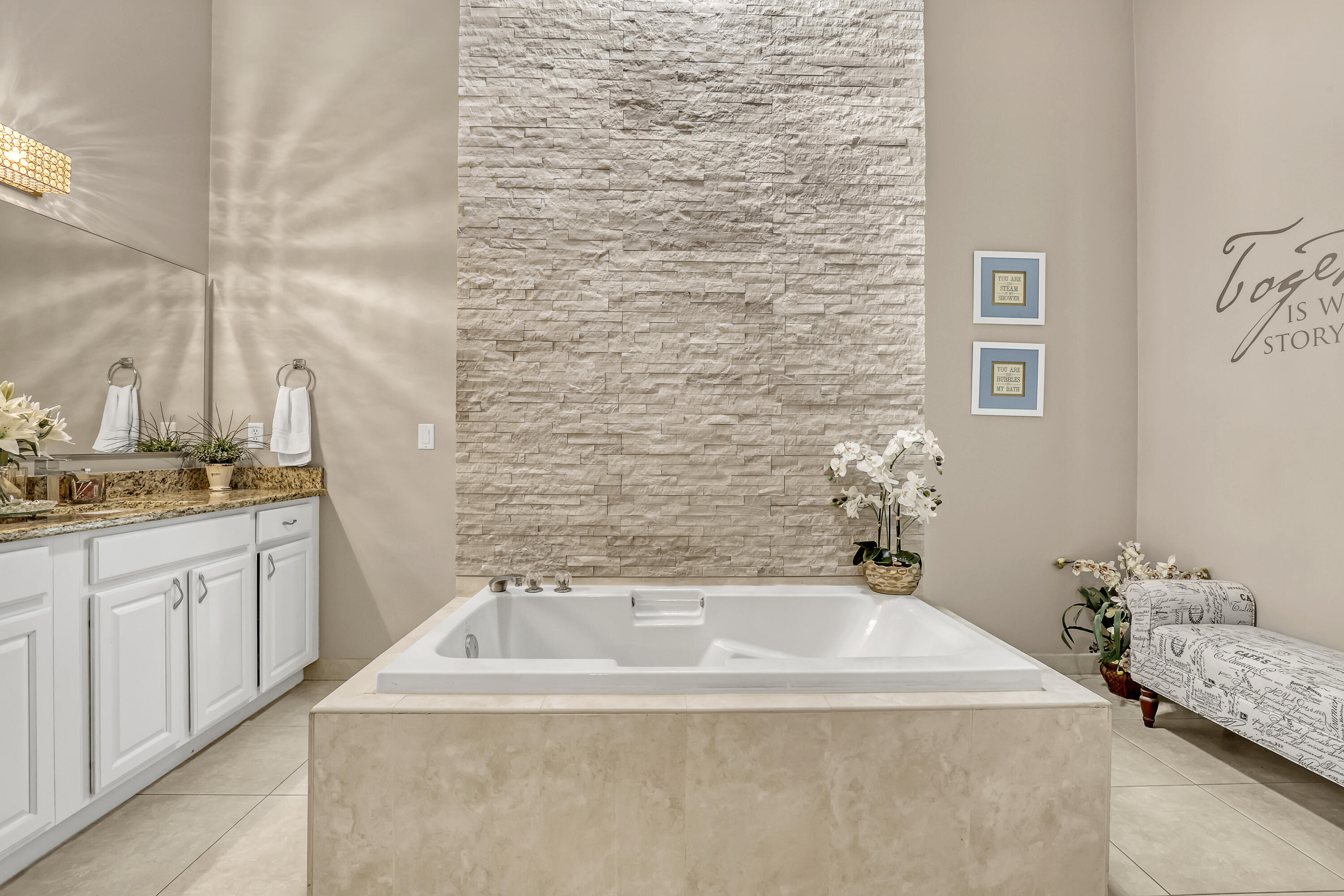 Acreage & Unrec (The Acreage) - Residential