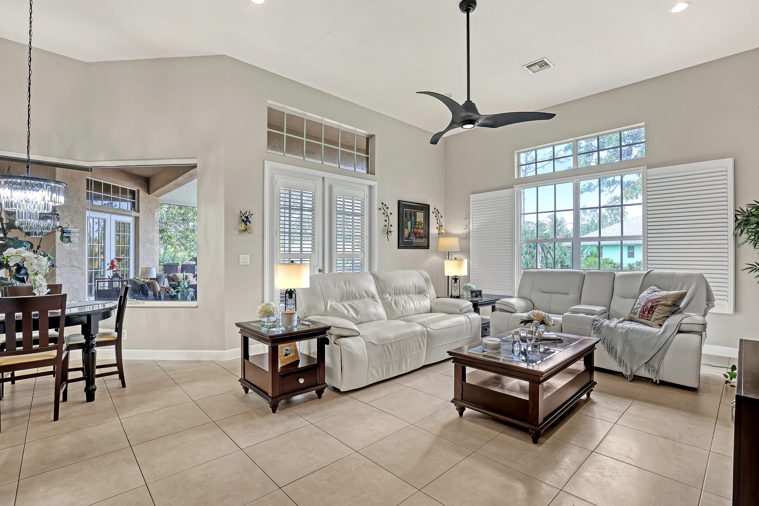 Acreage & Unrec (The Acreage) - Residential