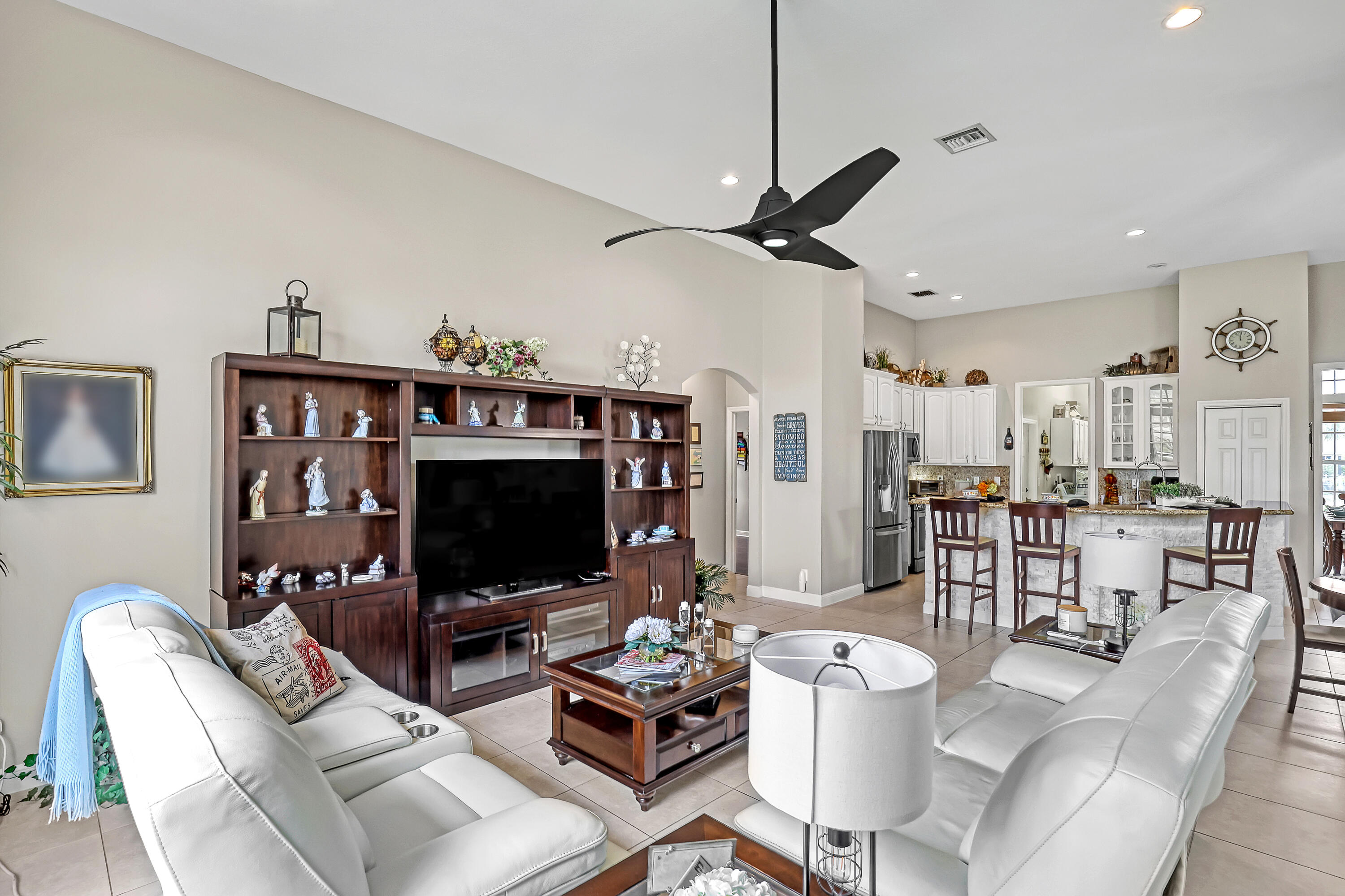 Acreage & Unrec (The Acreage) - Residential