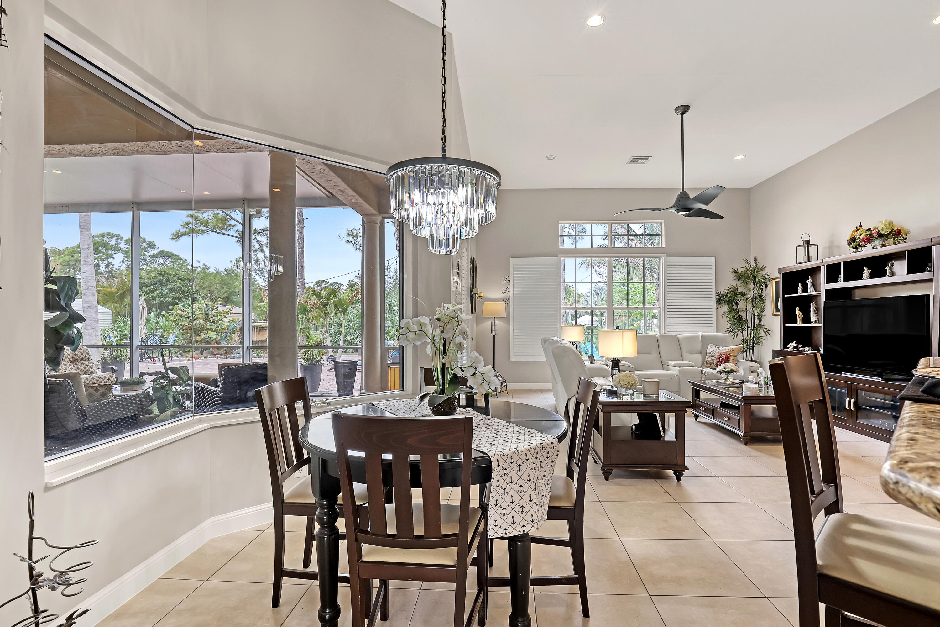 Acreage & Unrec (The Acreage) - Residential