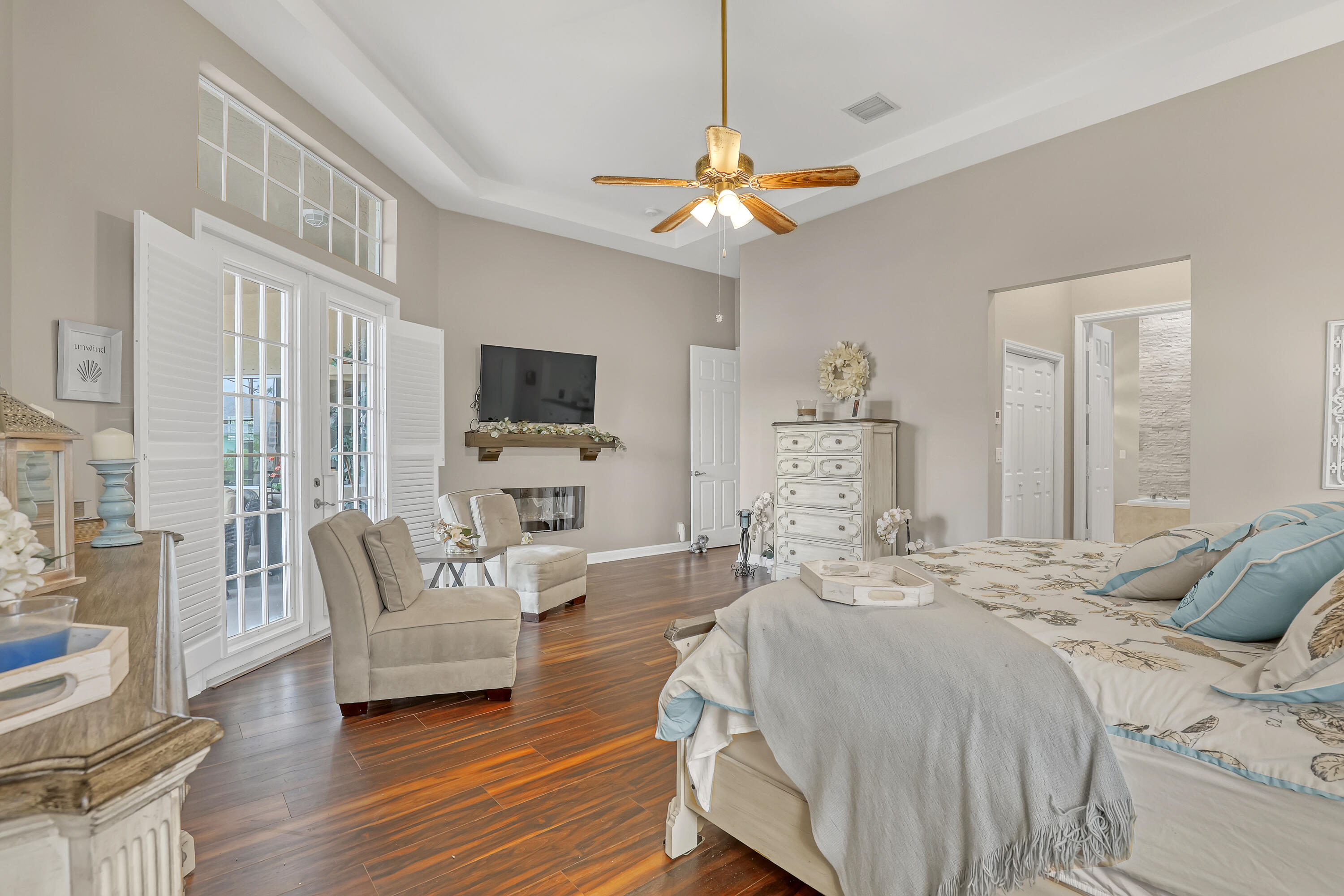 Acreage & Unrec (The Acreage) - Residential