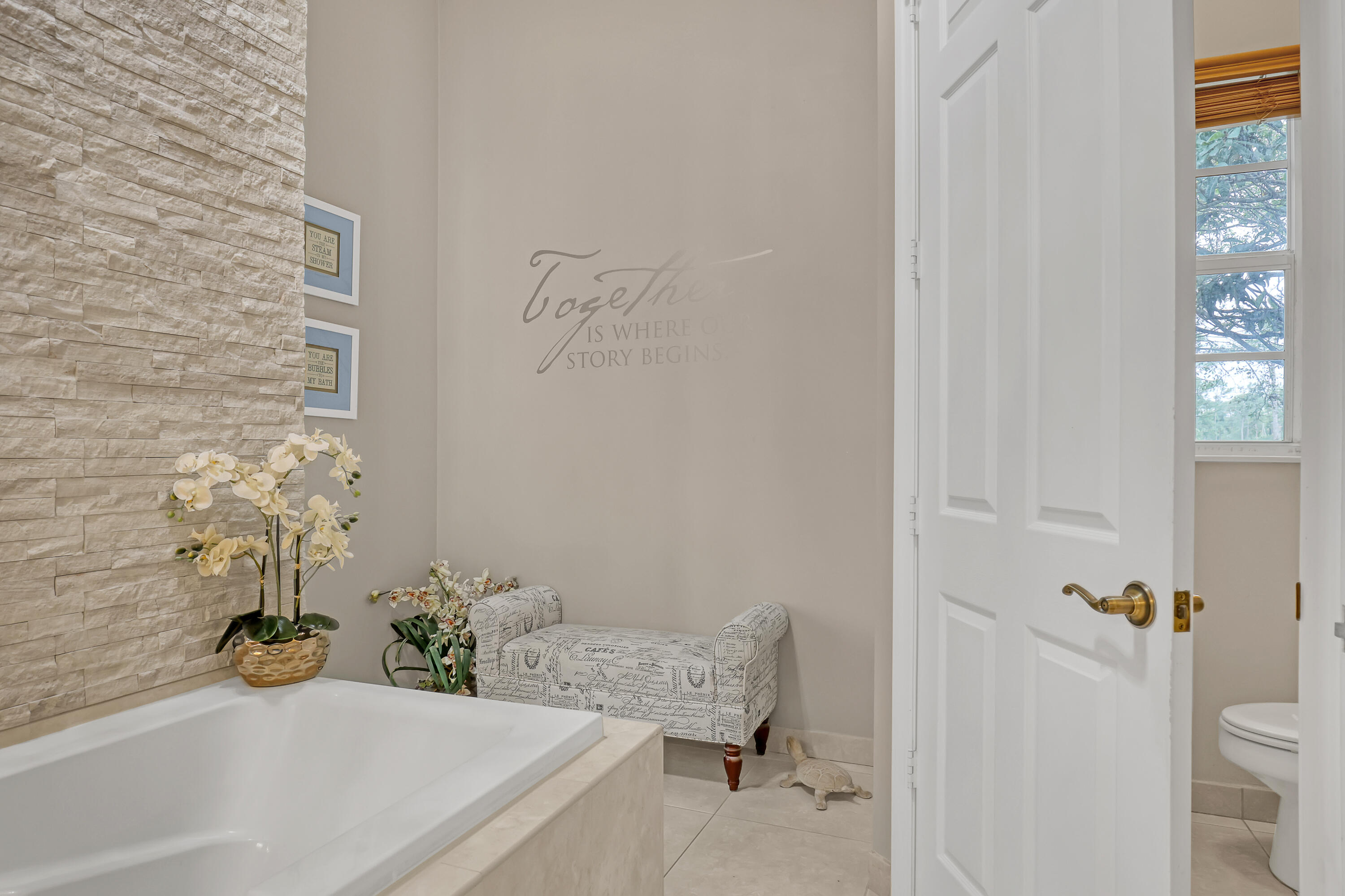 Acreage & Unrec (The Acreage) - Residential