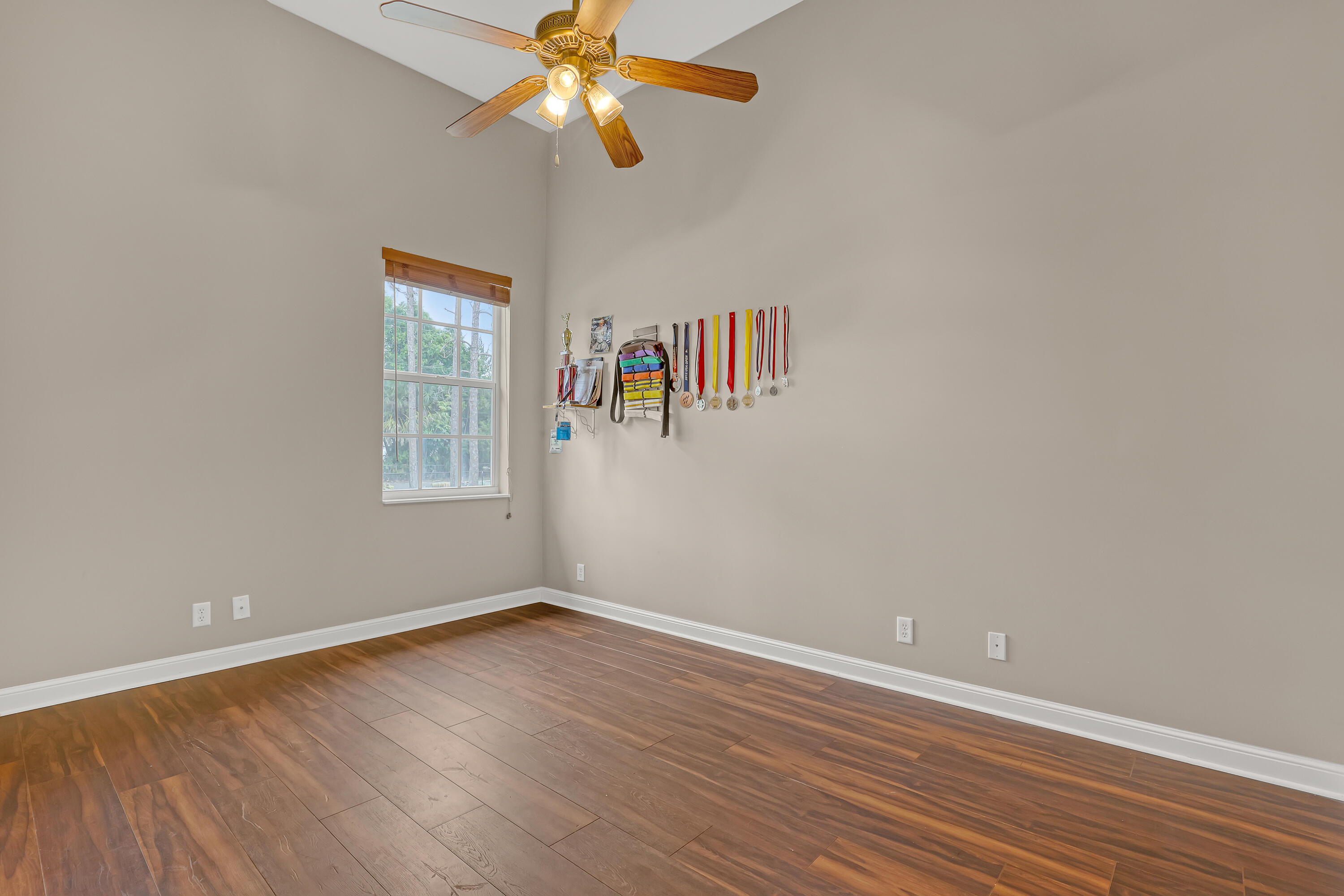 Acreage & Unrec (The Acreage) - Residential