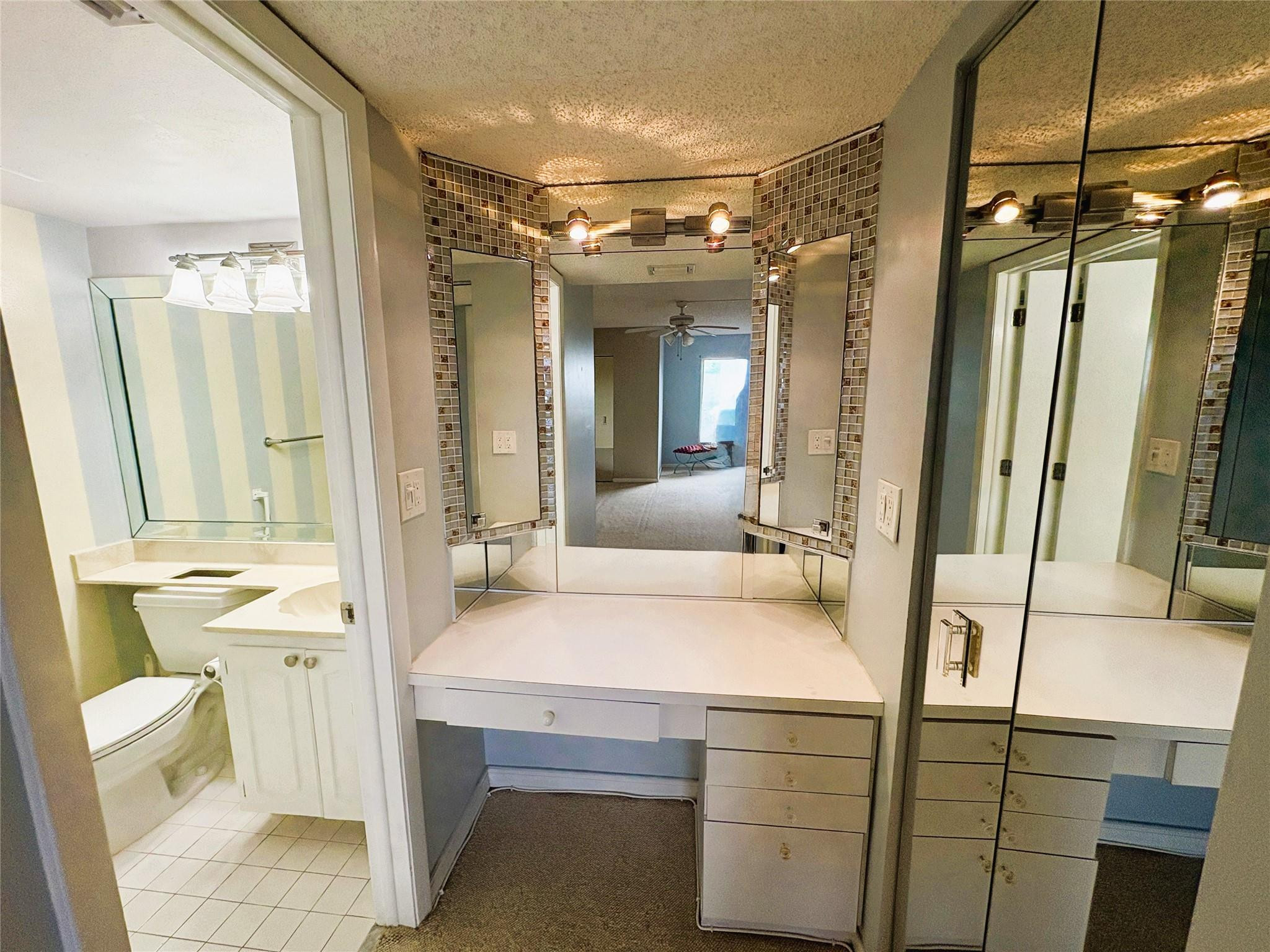 18TH HOLE AT INVERRARY CONDO - Residential Lease