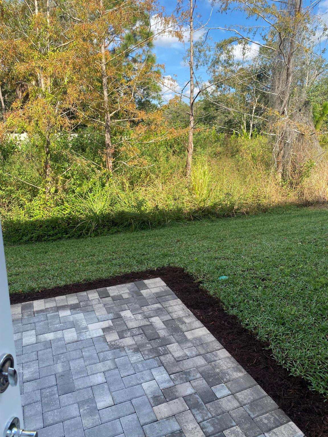 CAMELLIA - Residential Lease