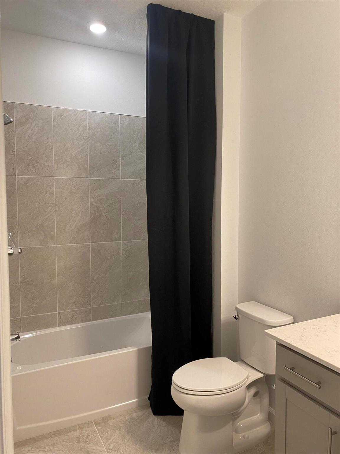 CAMELLIA - Residential Lease