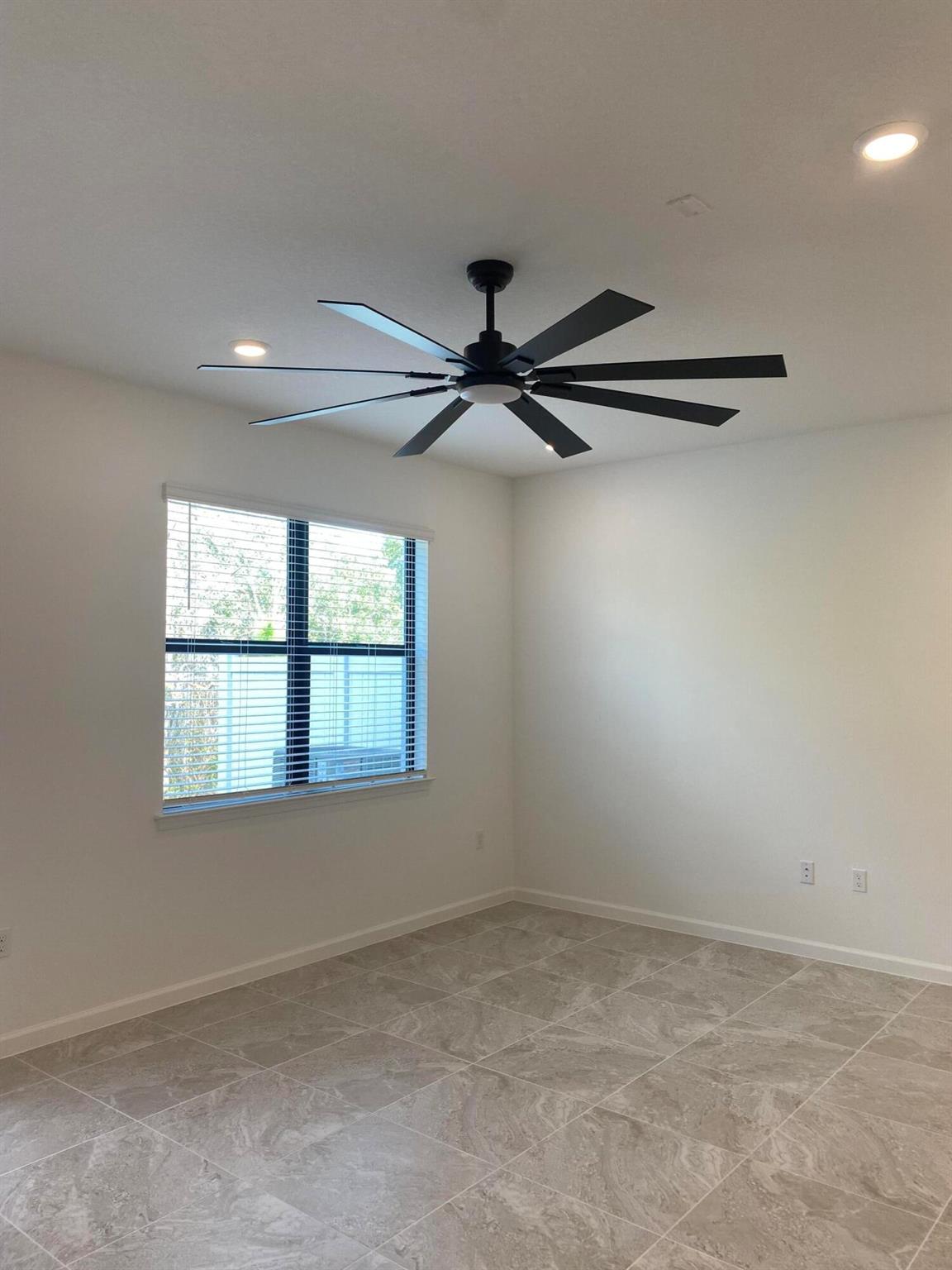 CAMELLIA - Residential Lease