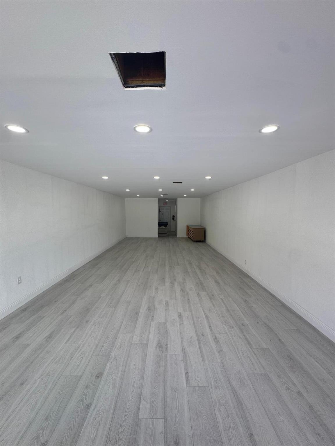 View photos, virtual tours, details... 6150 NW 11th Street 22-3