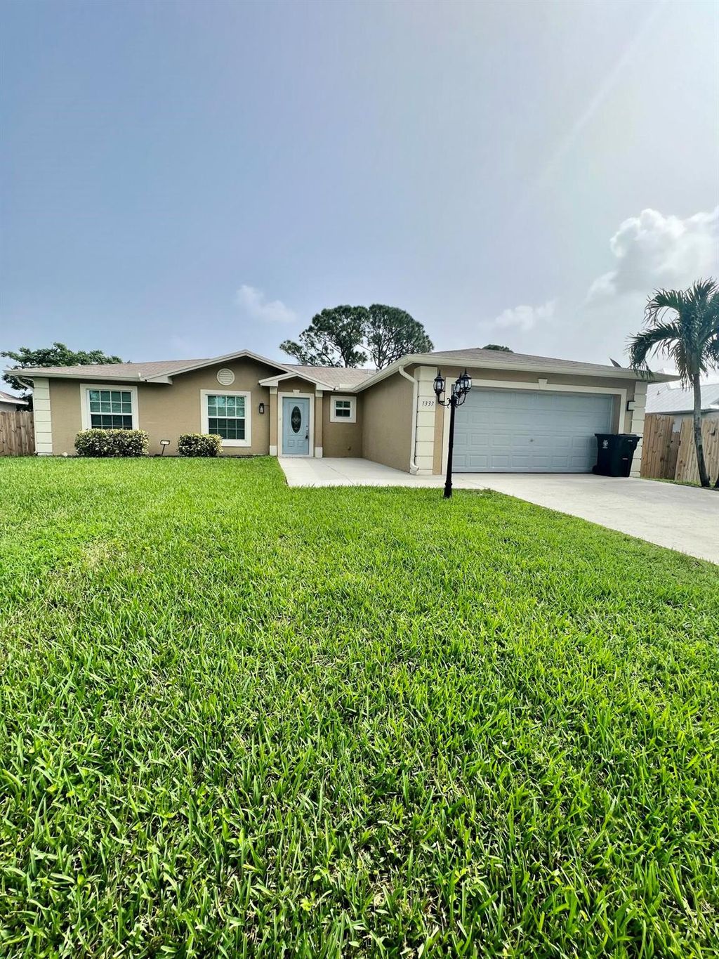 Photo of 1337 SE Naples Lane, Port St Lucie, FL 34983 (MLS # R10923570)