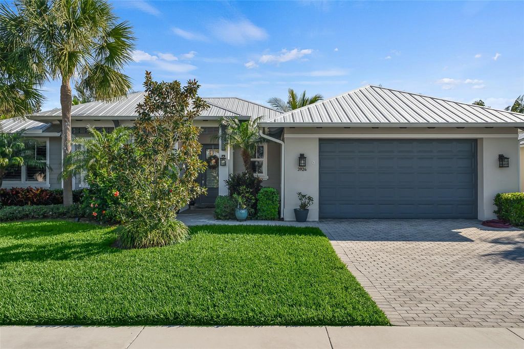 Photo of 3924 Shoreside Drive, Hutchinson Island, FL 34949 (MLS # F10425786)