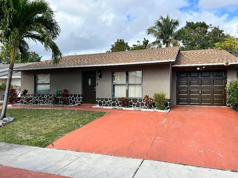 7347 Pinedale Drive Boynton Beach FL 33436