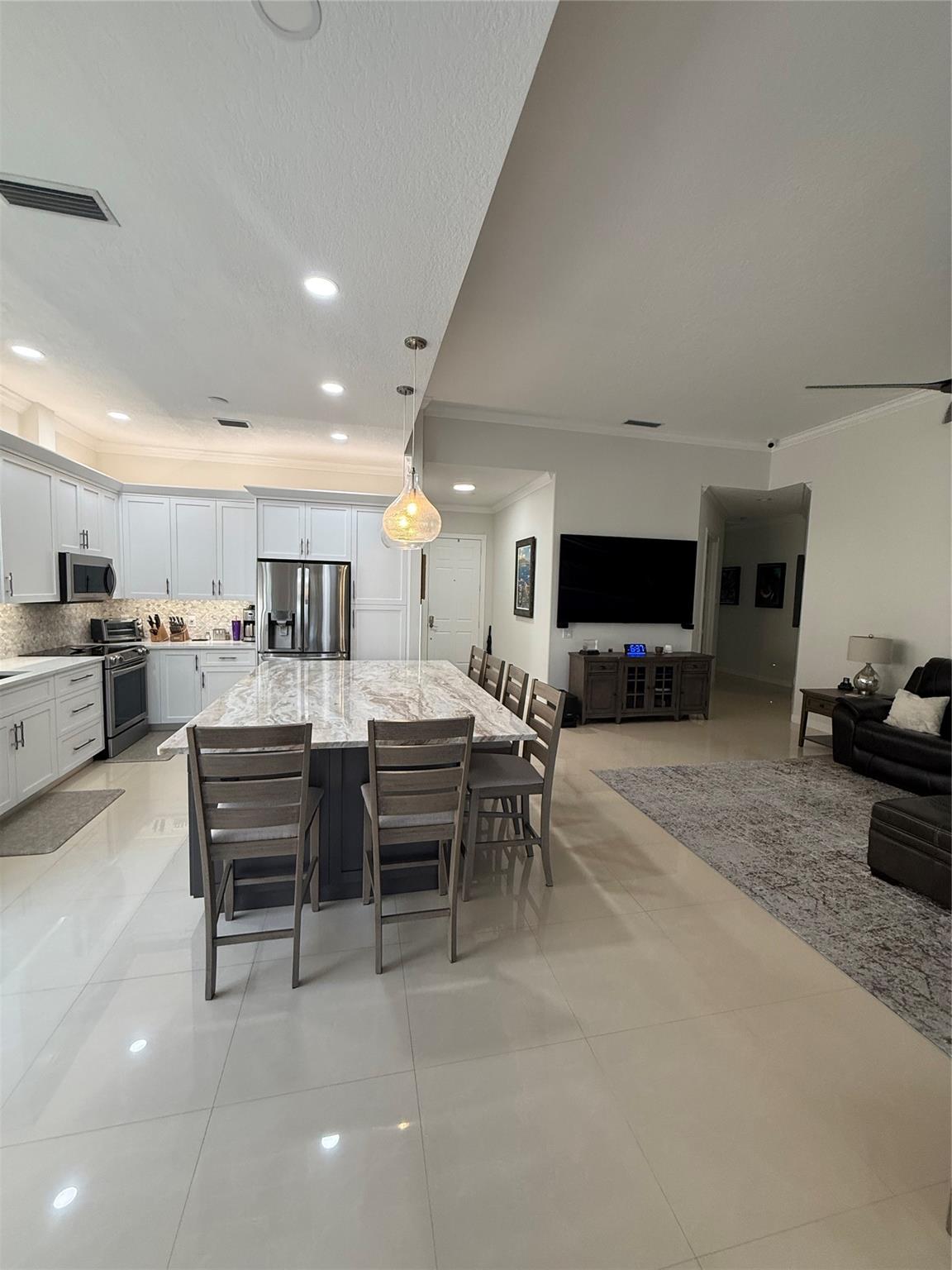 Riverwalk 03 - Residential