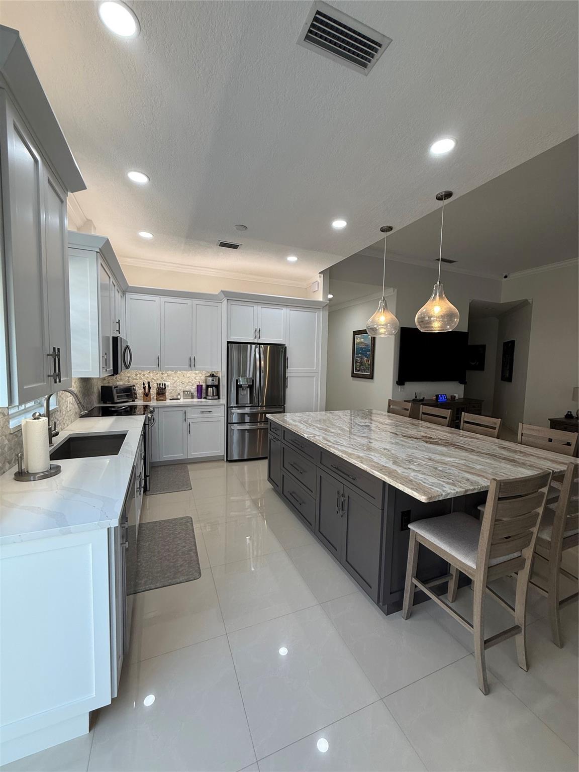 Riverwalk 03 - Residential