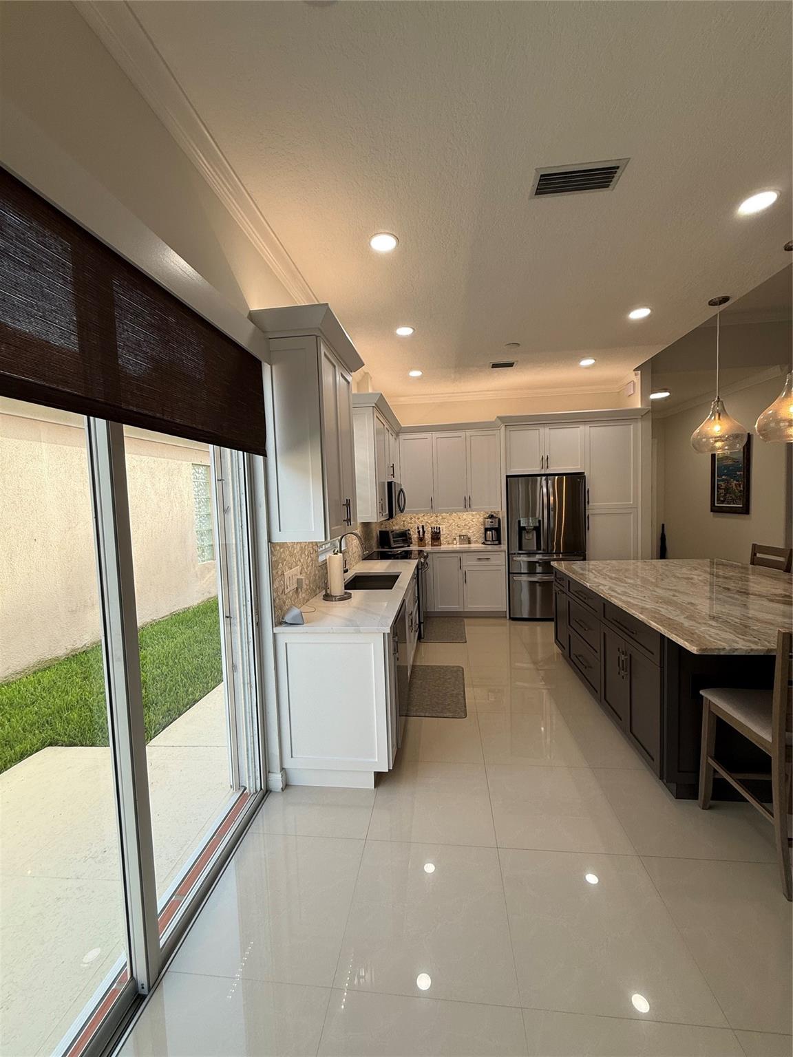 Riverwalk 03 - Residential