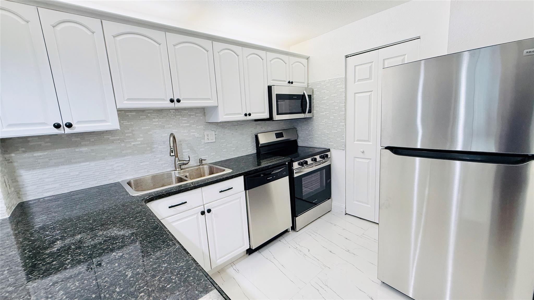 Versailles Gardens Condo - Residential Lease