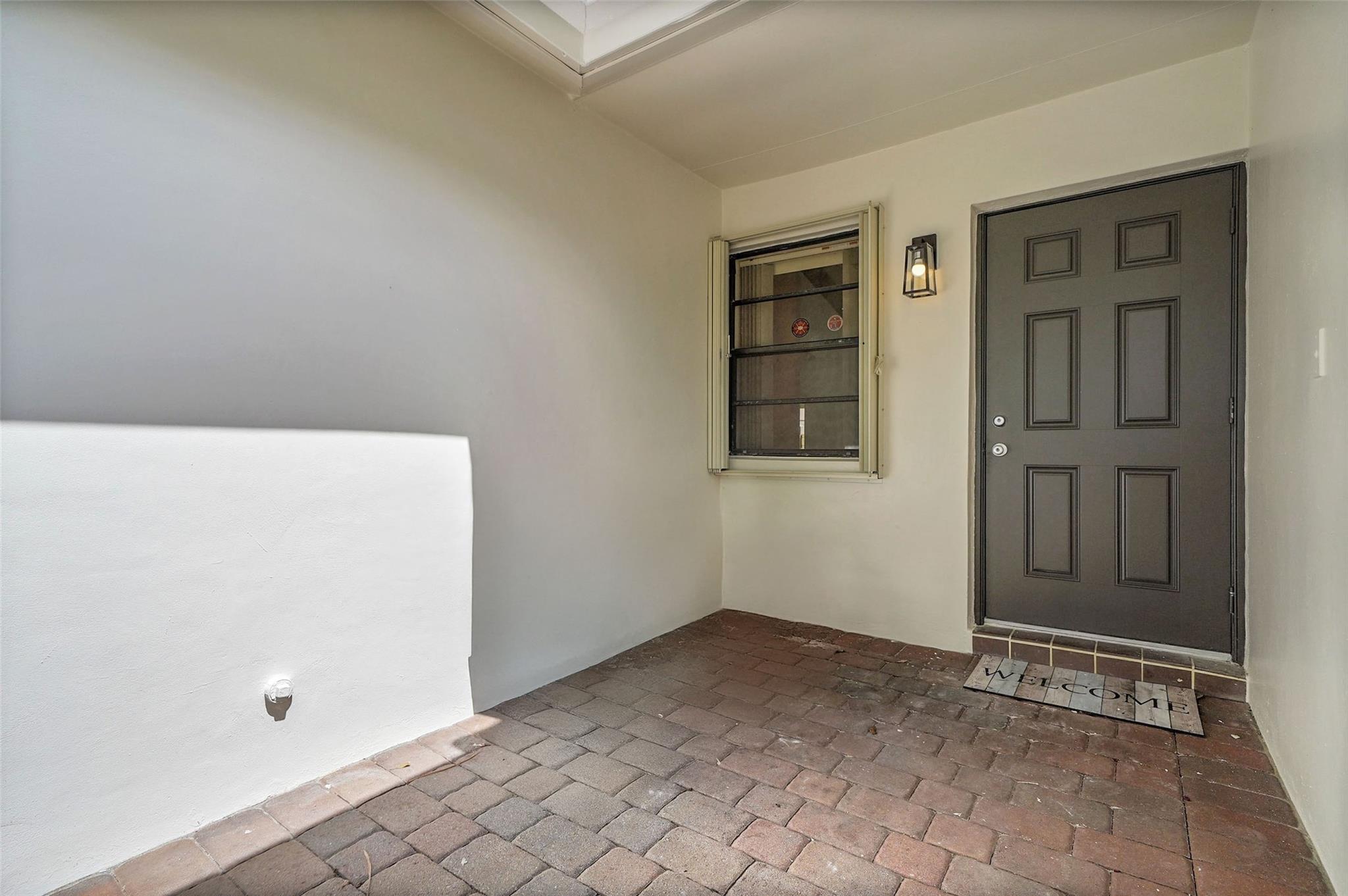 Flamingo Gardens-Black Ol - Residential Lease