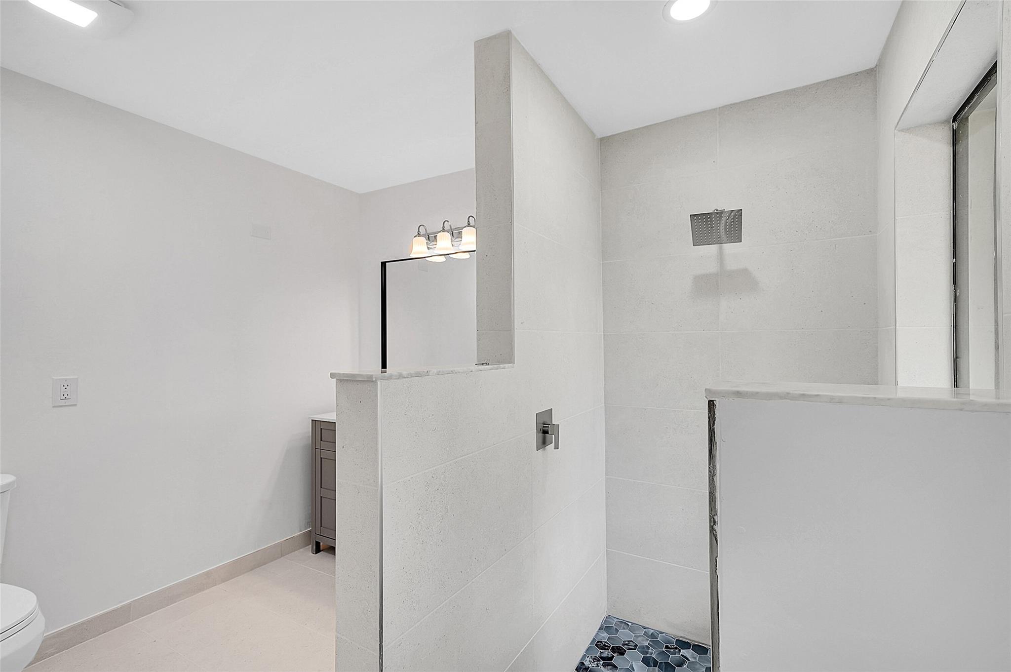 Flamingo Gardens-Black Ol - Residential Lease