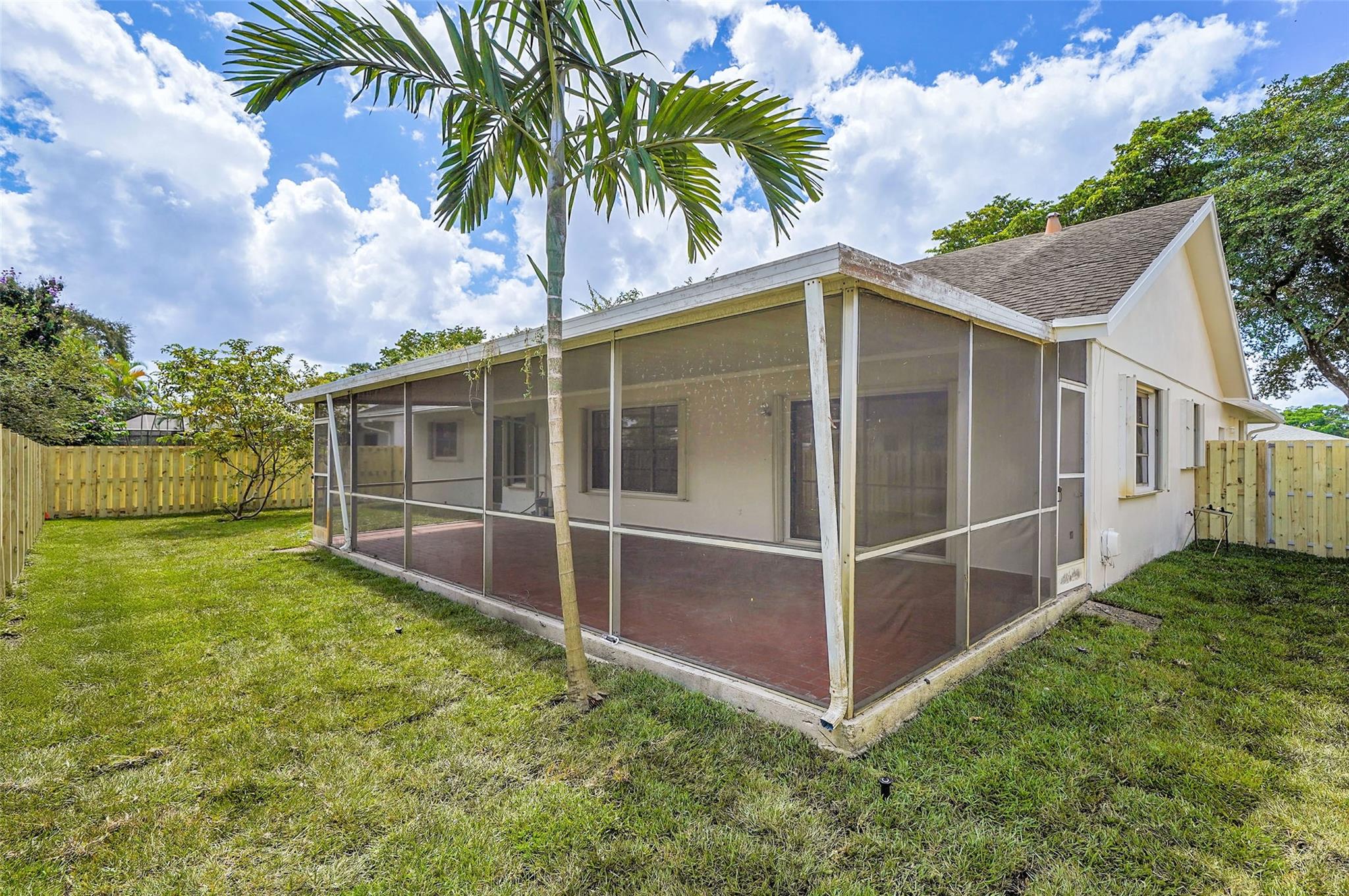 Flamingo Gardens-Black Ol - Residential Lease