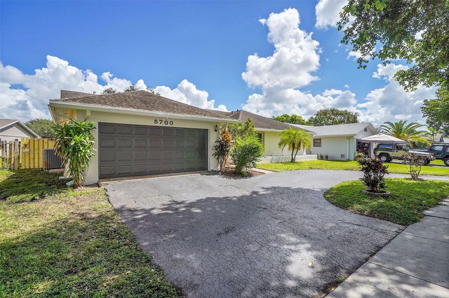 Cooper City House Available for Rent Immediately, No HOA with a quick move in! Come make this your new home in Flamingo Gardens. This home has four bedrooms, two brand new bathrooms, two car garage, an extra large living room for entertaining, a dedicated dining room space, home is freshly painted, new front door, accordion shutters, updated flooring, LED lighting, a large screened in patio and fenced in yard. 

Close to A+ schools, restaurants, shopping and highways. Location can't be beat!