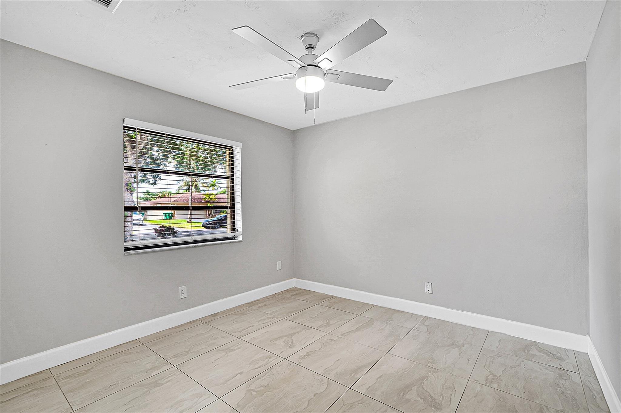 Flamingo Gardens-Black Ol - Residential Lease