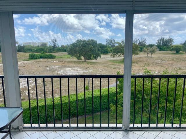 BOCA TEECA CONDO 9 - Residential Lease