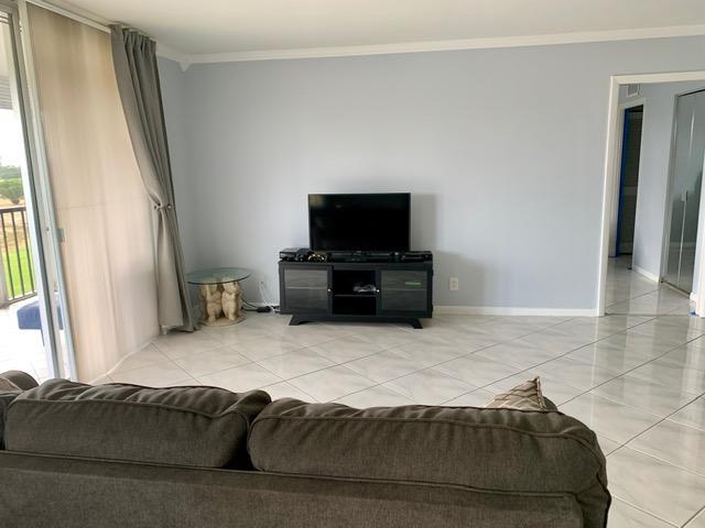 BOCA TEECA CONDO 9 - Residential Lease