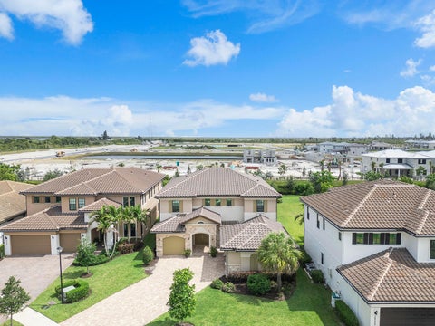 Tiny photo for 12745 Bayside Court, Parkland, FL 33076 (MLS # B26034270)