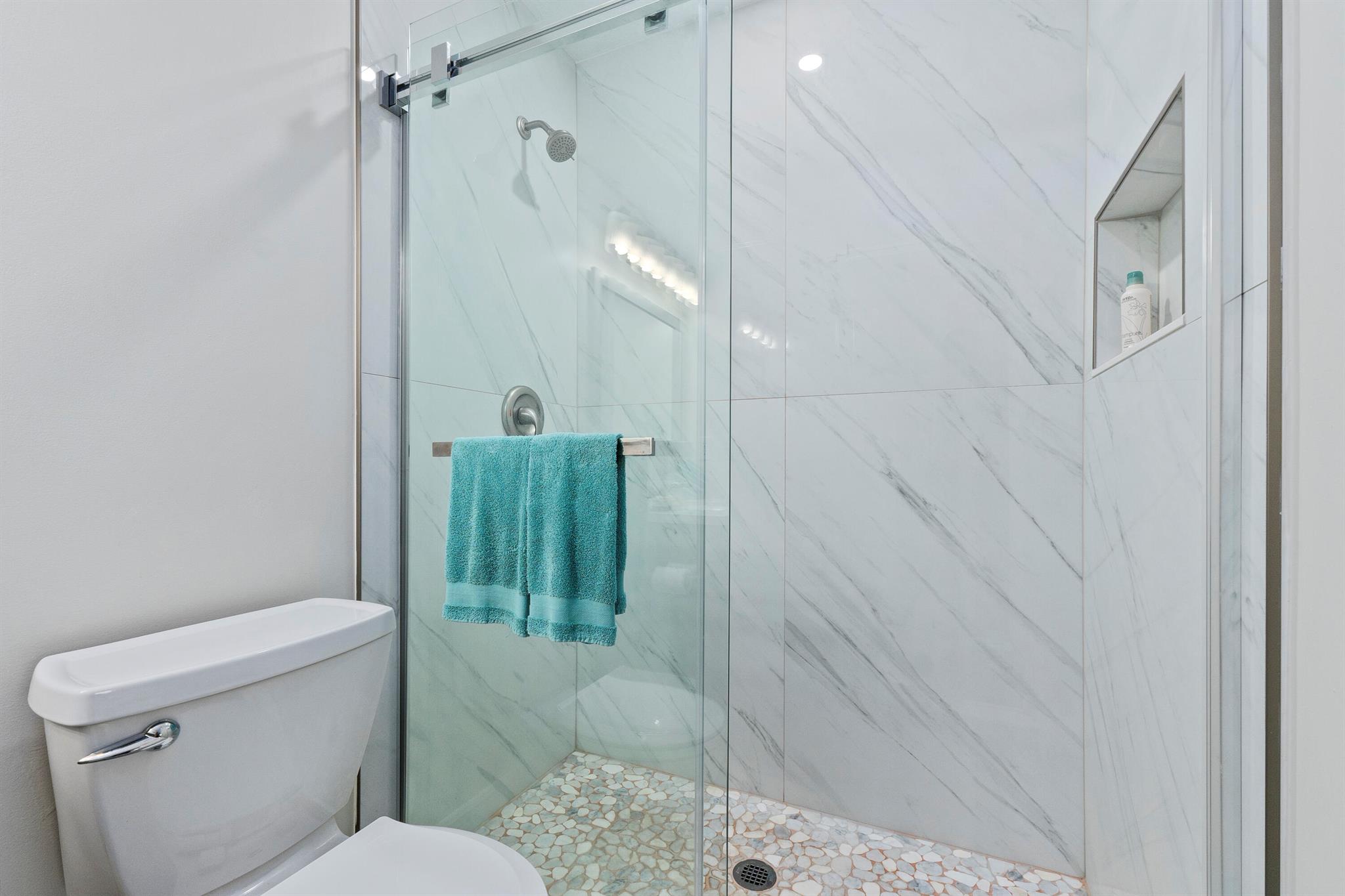 Stuart, Florida 34996, United States, 2 Bedrooms Bedrooms, ,2 BathroomsBathrooms,Residential,Active,209536