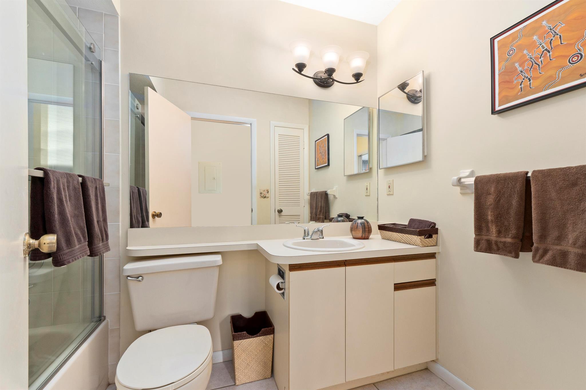 Stuart, Florida 34996, United States, 2 Bedrooms Bedrooms, ,2 BathroomsBathrooms,Residential,Active,209536