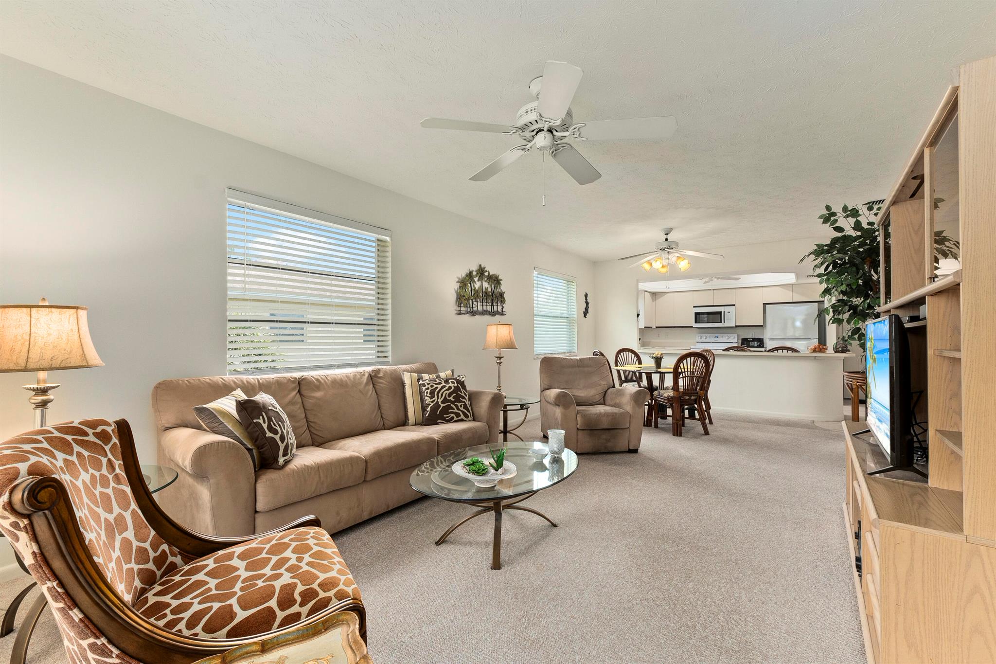 Stuart, Florida 34996, United States, 2 Bedrooms Bedrooms, ,2 BathroomsBathrooms,Residential,Active,209536