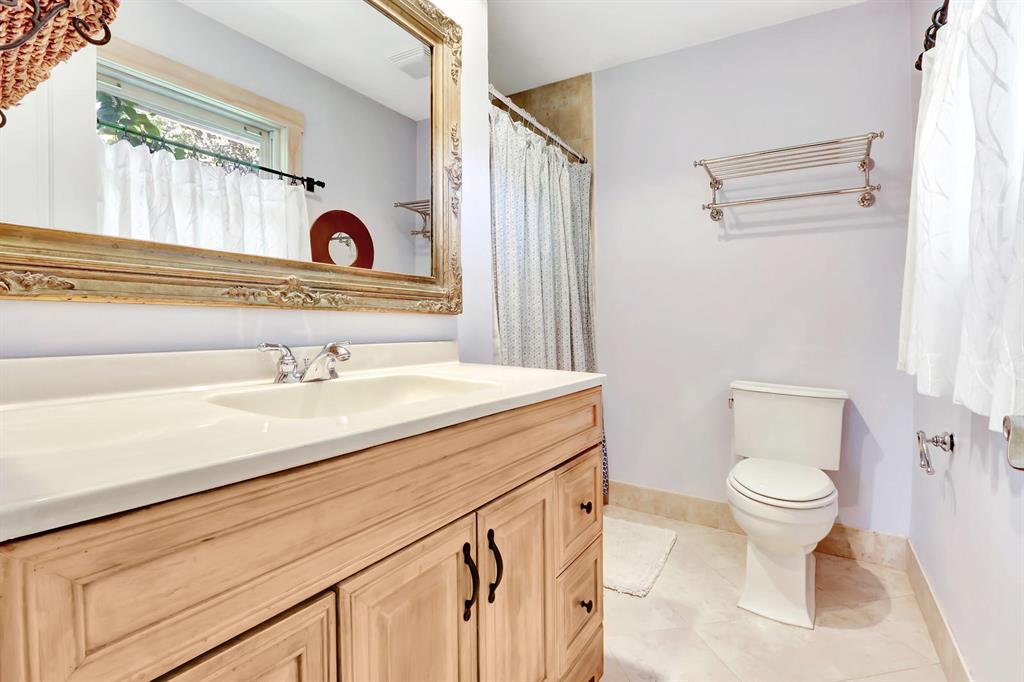 ROYAL OAK HILLS 1ST SEC - Residential