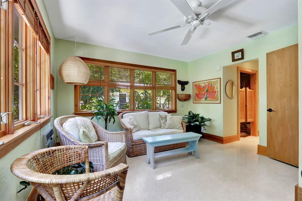 ROYAL OAK HILLS 1ST SEC - Residential