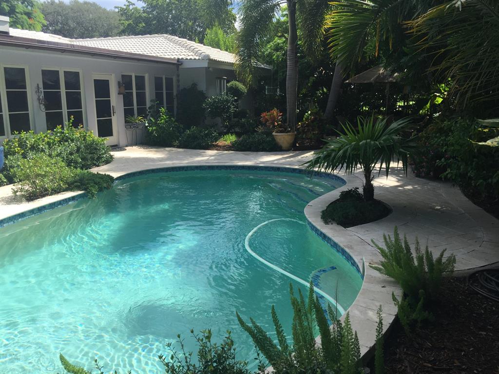 ROYAL OAK HILLS 1ST SEC - Residential