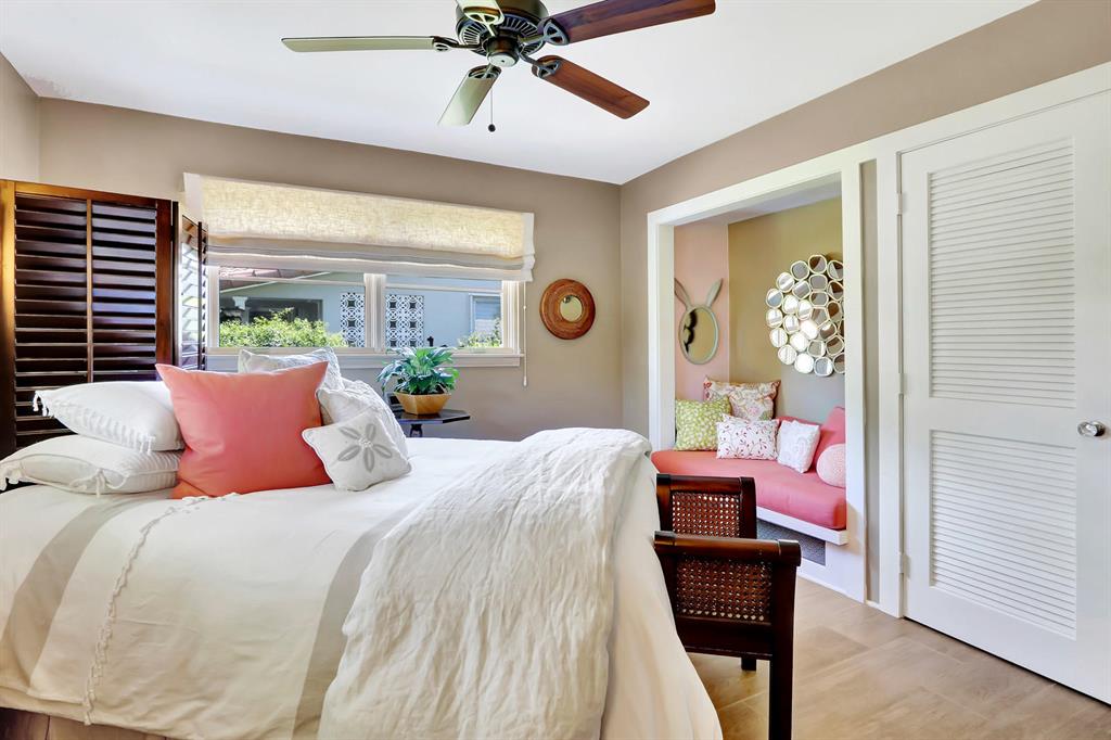 ROYAL OAK HILLS 1ST SEC - Residential